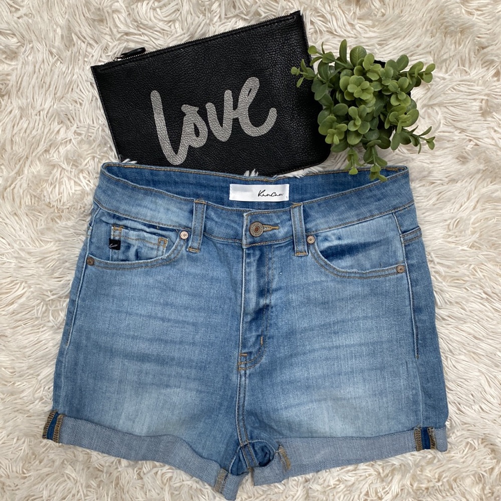 KanCan Rolled Hem Jean Shorts 💗 Medium Wash